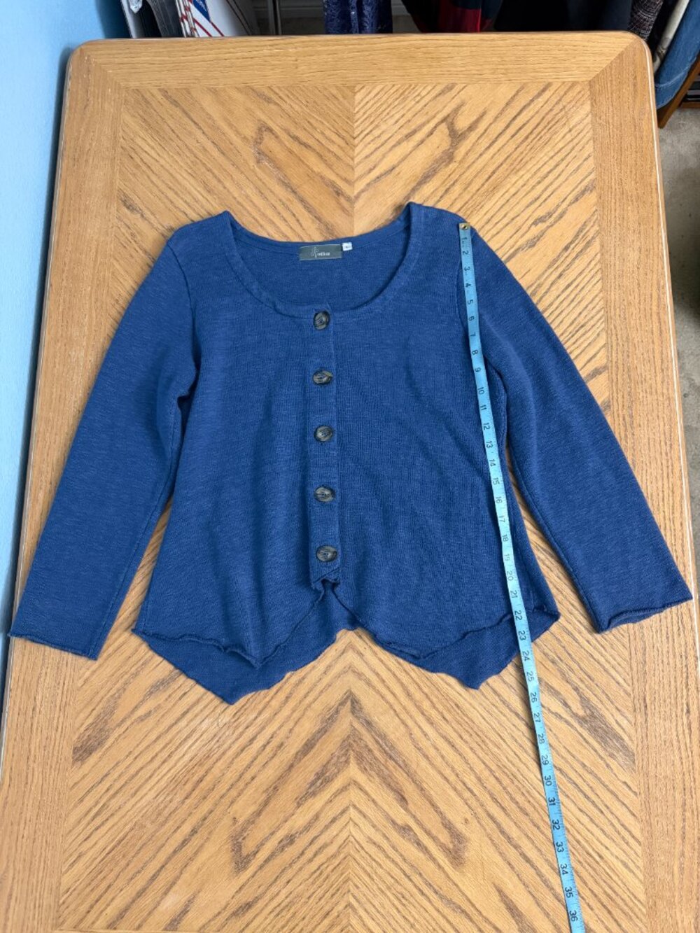 Willow Vintage Cotton Knit Cardigan with Asymmetrical Hem - Picture 8 of 10